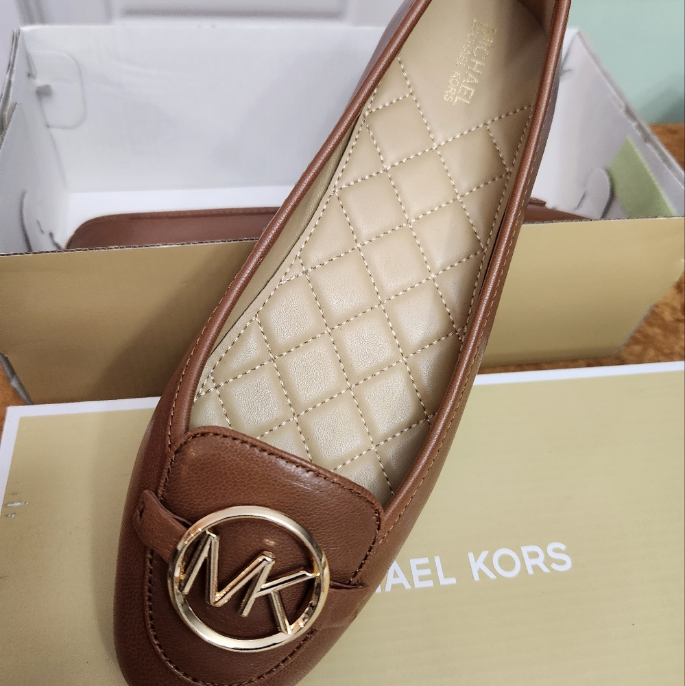Nitb Michael Kors Lilly MK logo leather ballet flats luggage brown and g… - Picture 2 of 13
